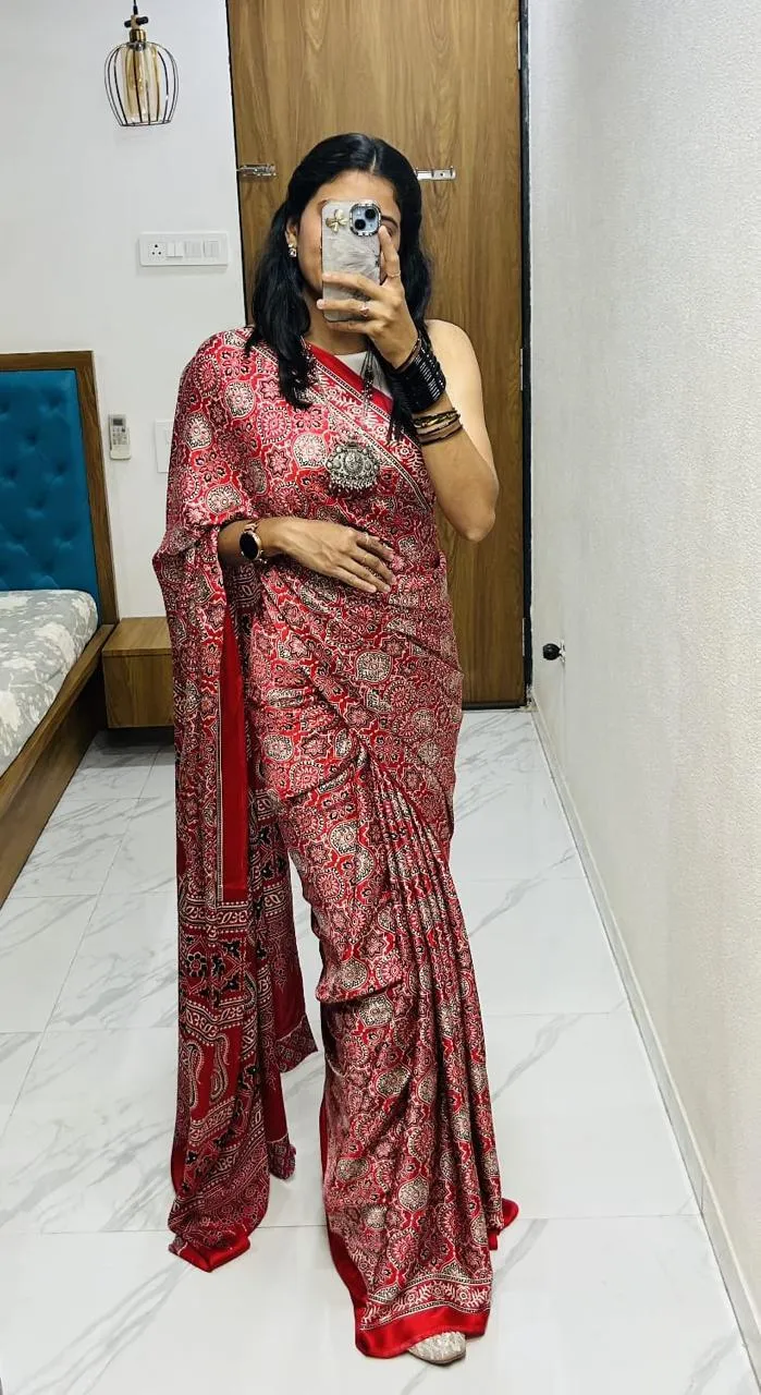 Buy New Supar Premium Saree in Surat - Reseller Bazzar